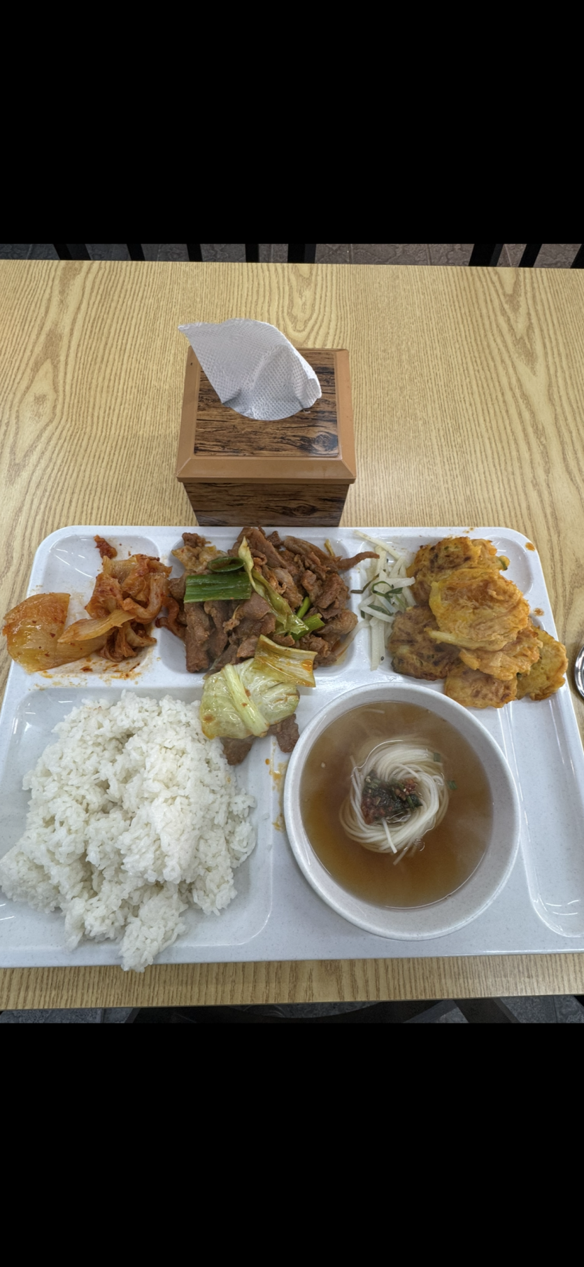 함바집 8천원(0)
