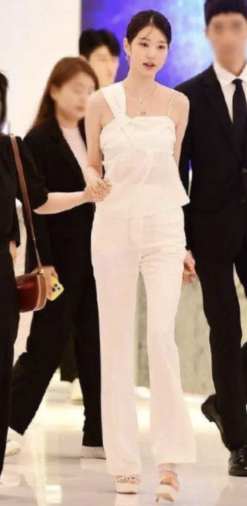 점심시간이네요(0)