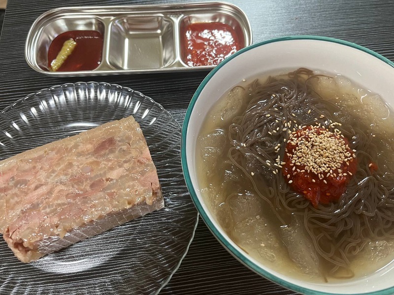오늘 저녁은 물냉면에 편육이에요!!!!!(0)
