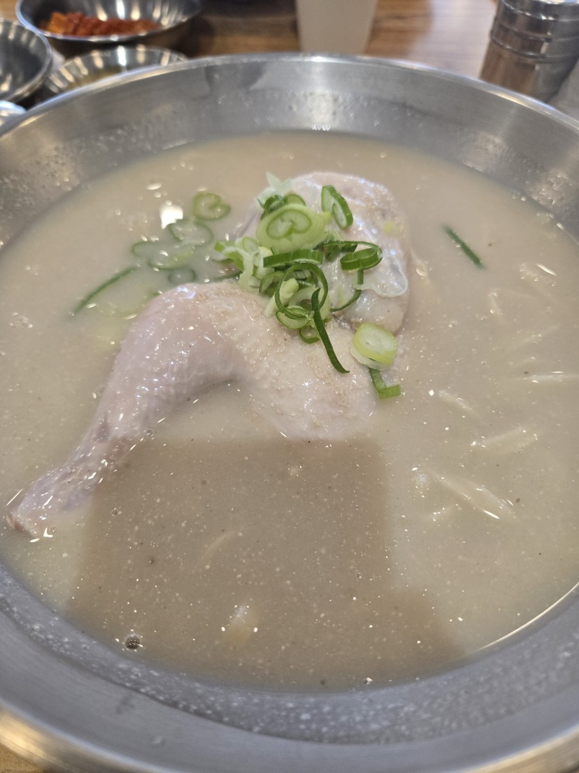 아우는 거칠게 흡입해봅니다(0)