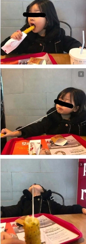 치즈스틱 하나로도 잘 노는 조카(0)