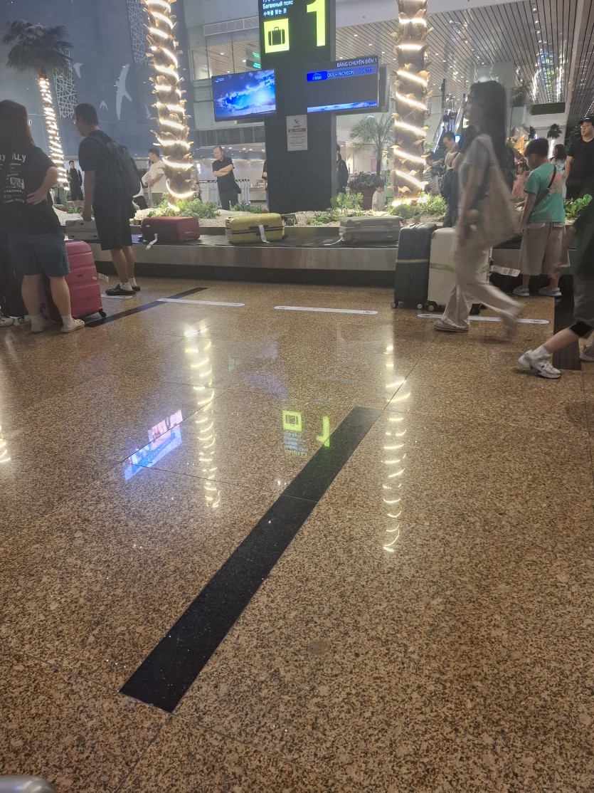 신짜오!!! 내 캐리어 언제 오누 ㅜㅜ(0)