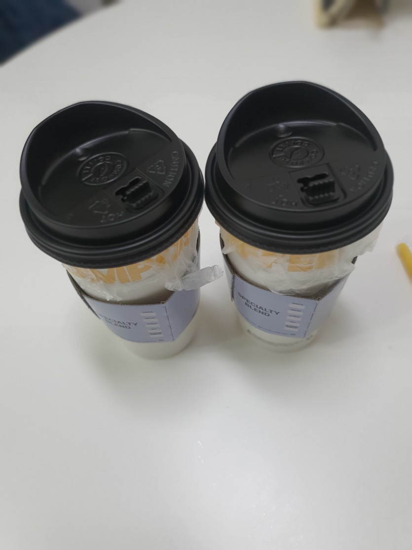 커피와함께 모닝이여(0)