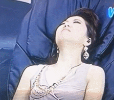 안마의자에 딜도가달렸나요ㄷ(0)