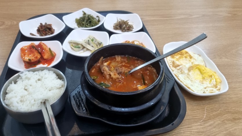 77ㅓ억(0)