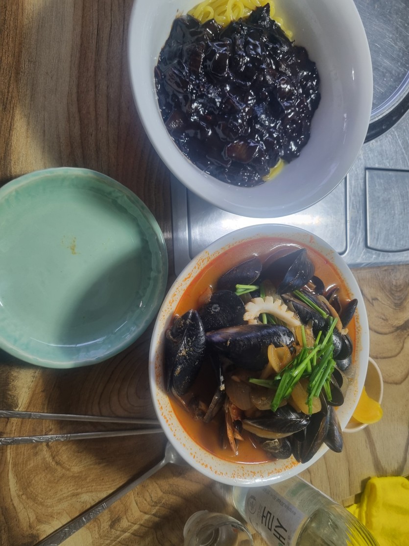 짬짜면에 새로 한병낑깃습니다 ㅅㅅㅅ(0)