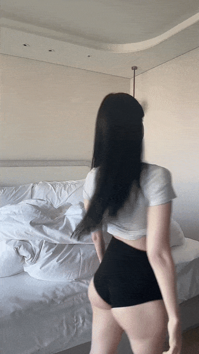 자고 일어나서 이불정리 필수로 하시나요 ??(0)