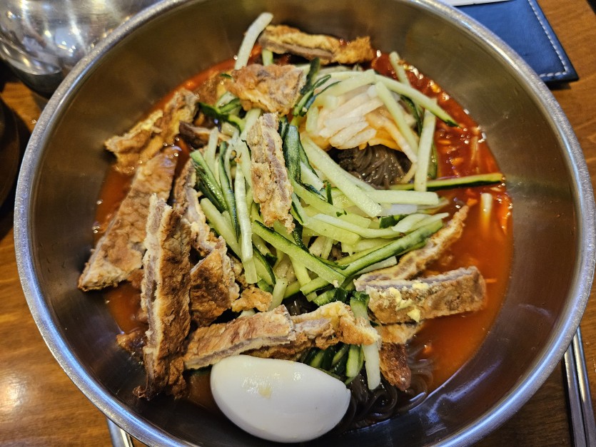 냉면 맛나게묵어봅니더(0)