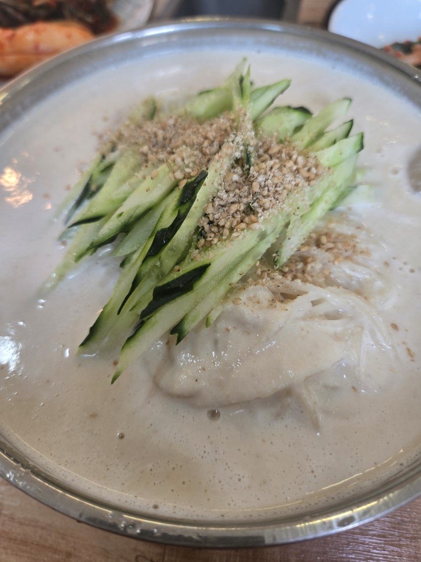 거친남자는 역시 콩국수죠(0)