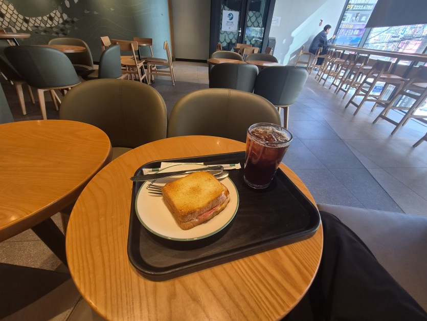 오랜만에 꽁커피쿱(0)