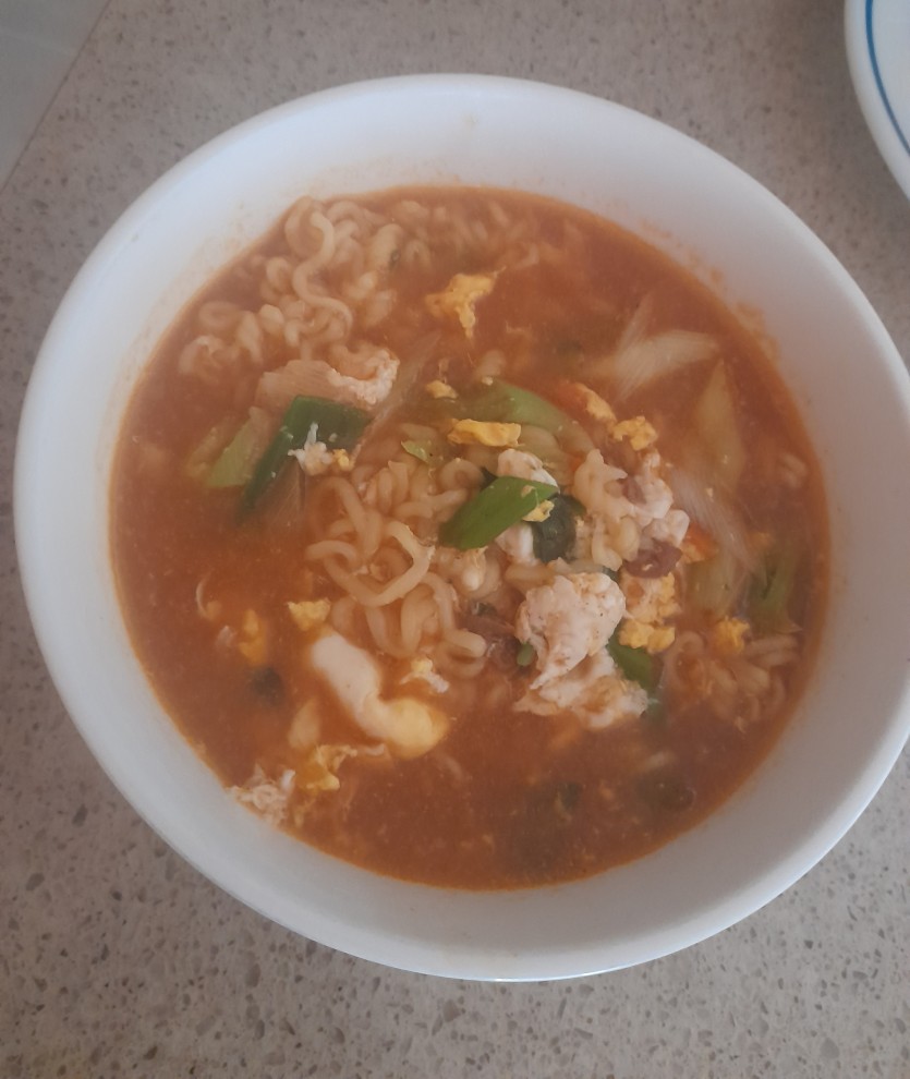 맛저요.(심혈을 기울인 라면)(0)