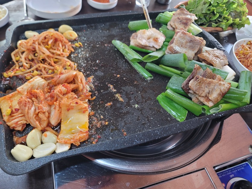 간만에 삼쏘 먹습니다(0)