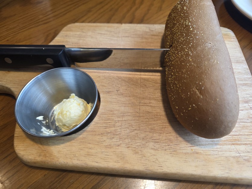 아웃백 15마넌짜리 빵입니다(0)