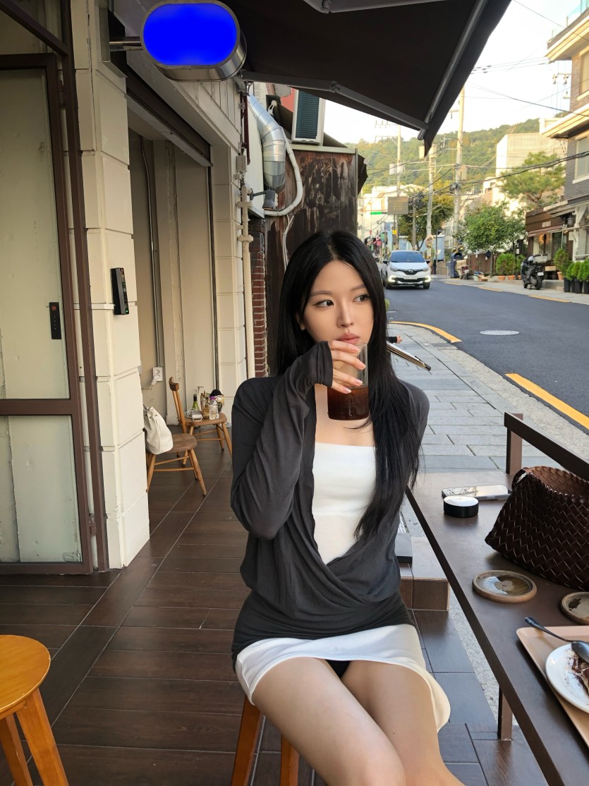 검은색이네요(1)
