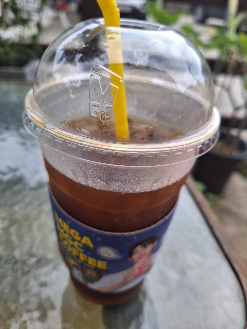 아아 한 잔 하시죠?(0)