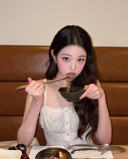 아우는 닭도리탕 조리중 ㅋ(0)