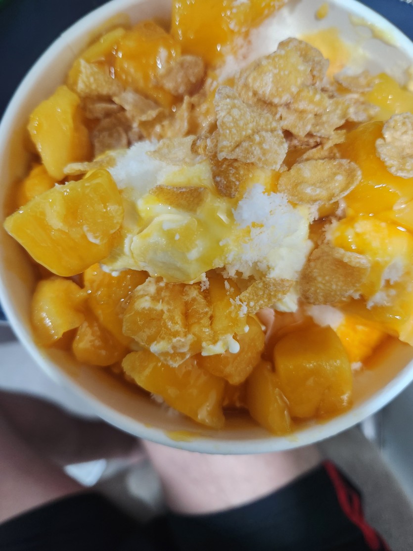 아침부터 망고빙수 ㅋ(0)
