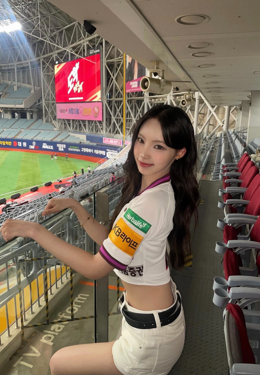 솔직히 원이 이쁜지 1도 모르겠는데요(0)