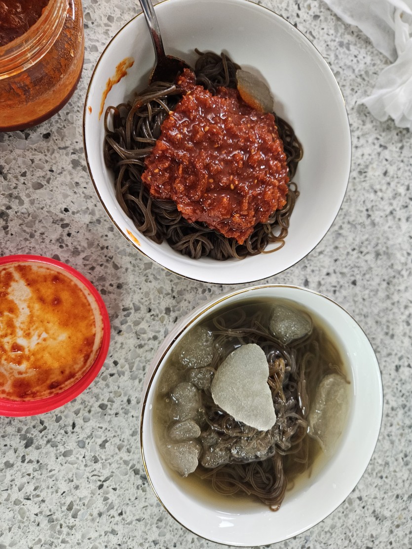 저녁 맛냉면 먹습니더(0)