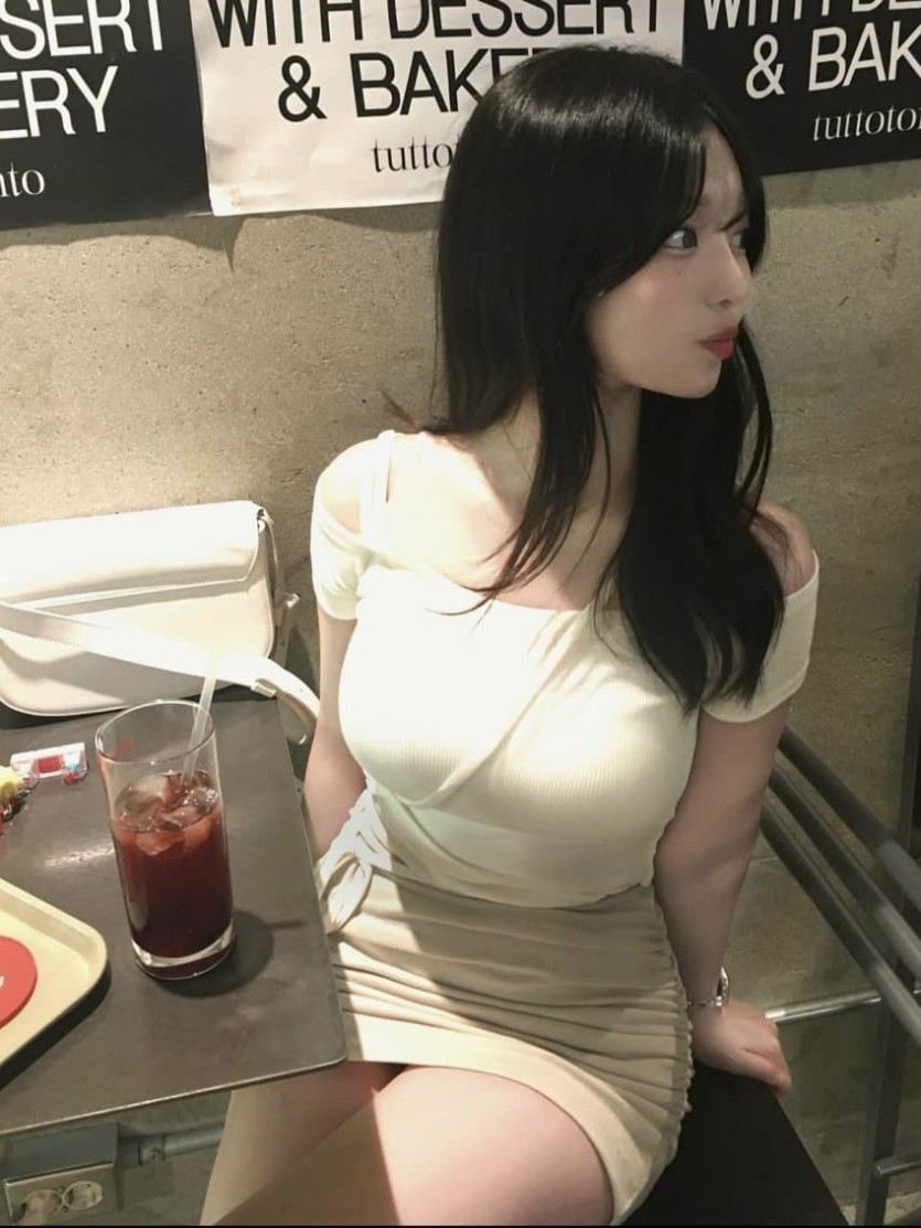 굿모닝 우리나라 축구 시작했네요(0)