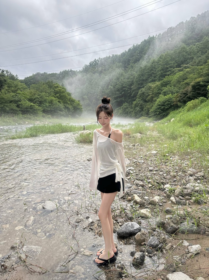 산에 물안개가 전설의 고양이 분위기(0)