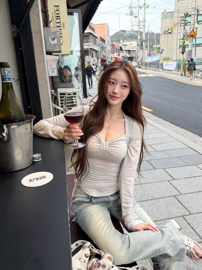 낮술 빱니다(0)
