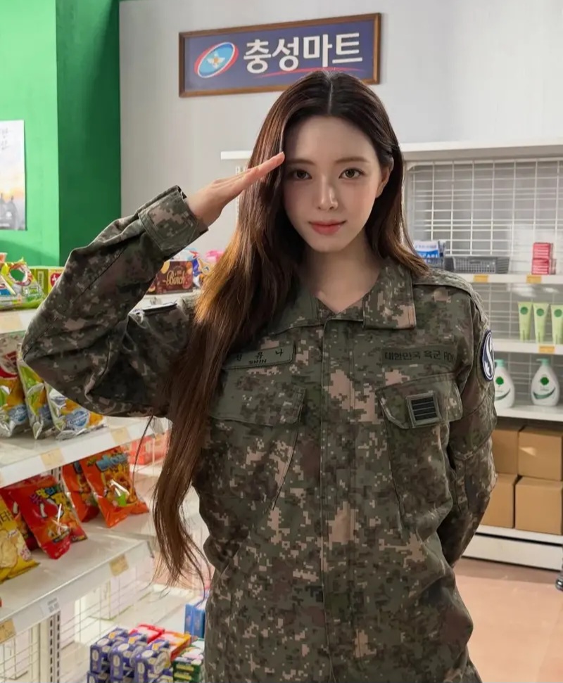 전 어디편도 아니지만 지나가는 사람으로써(0)