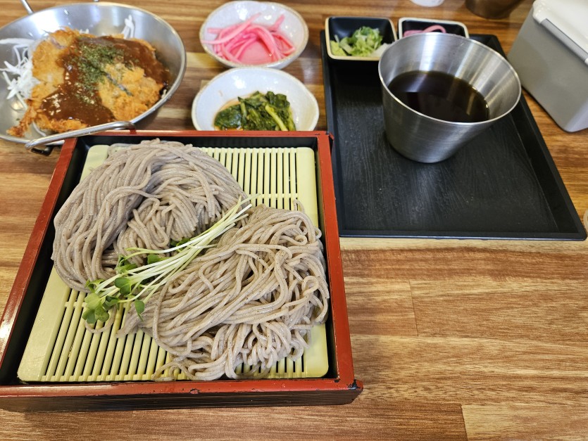 점심 소바 먹으러 왓네여(0)