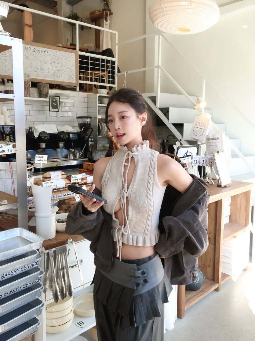 살짝 야하게(0)