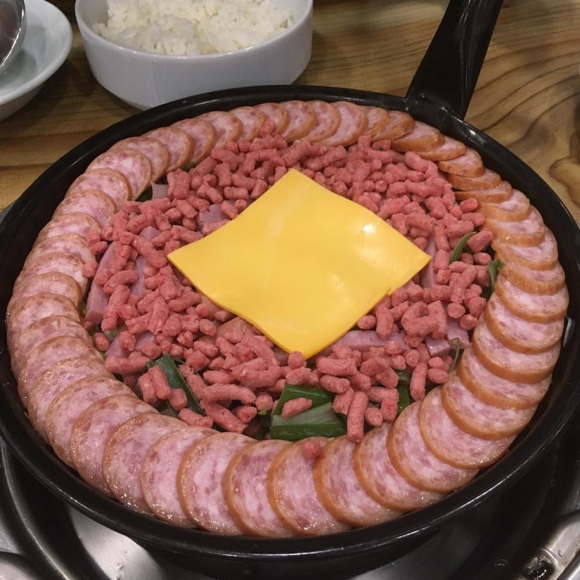 부대찌개 먹고싶네요(0)
