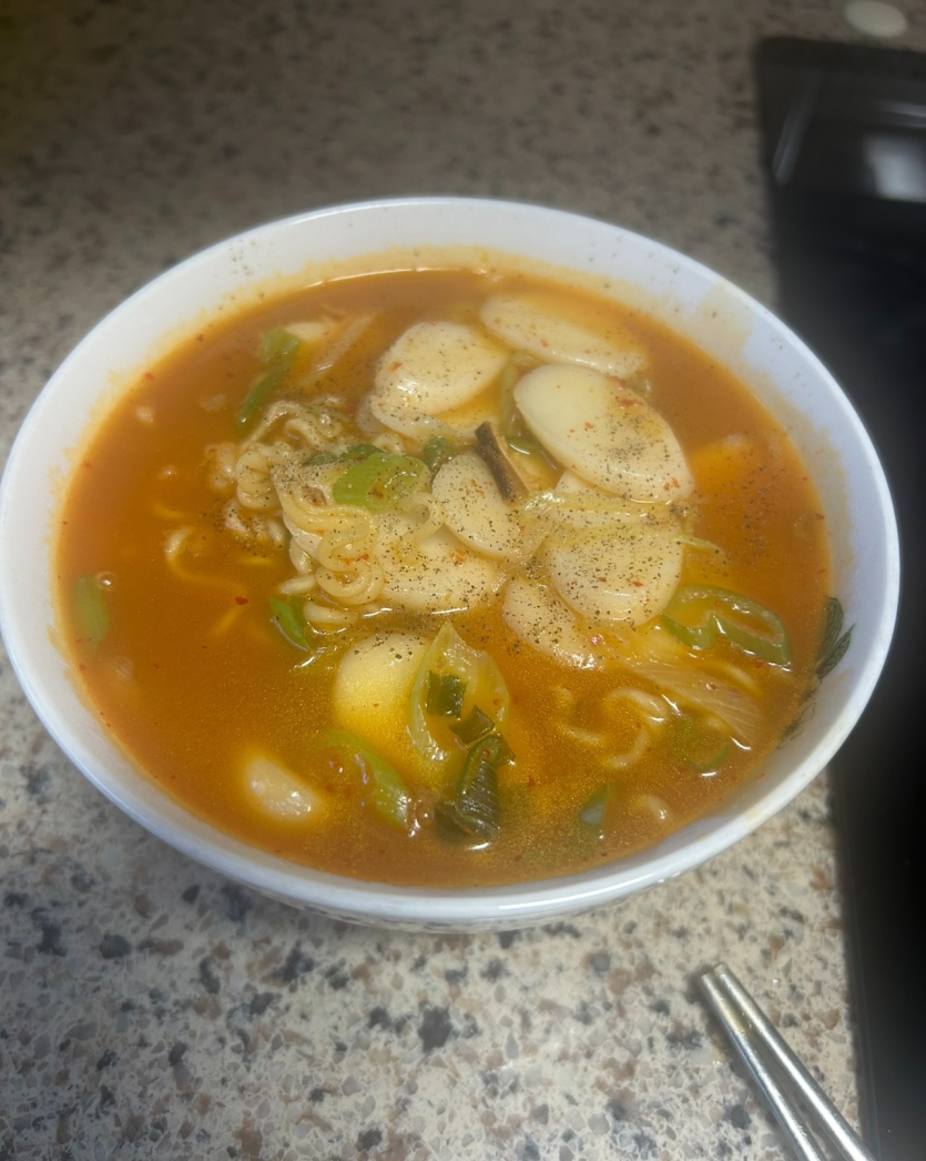 아우 떡라면 완성 ㅋ(0)