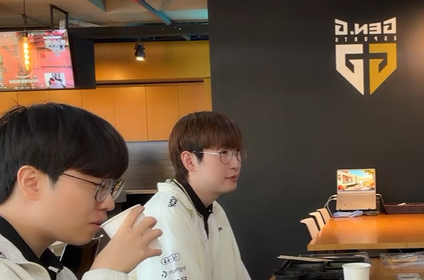 젠지가 올해는 리얼로(0)