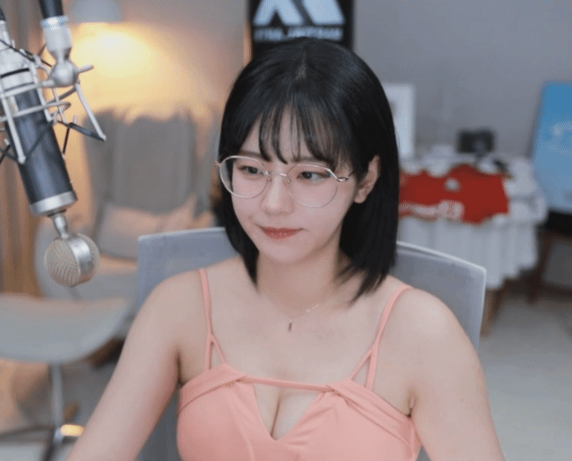 콤프도 없어 보나스쿱도 거의 없어 루징도 제한이있어...(0)