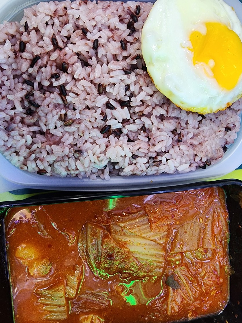 오늘의 야식은..?(0)