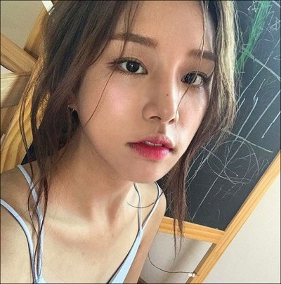 (0)