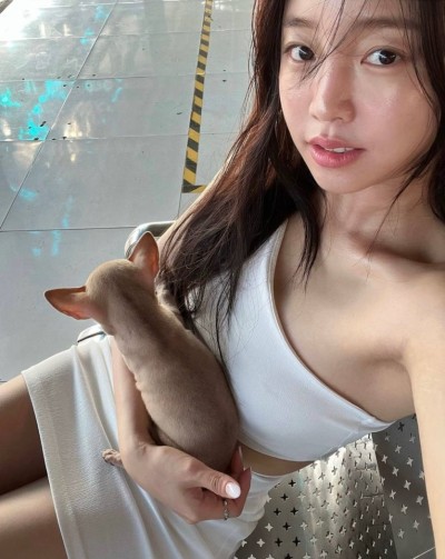 (0)