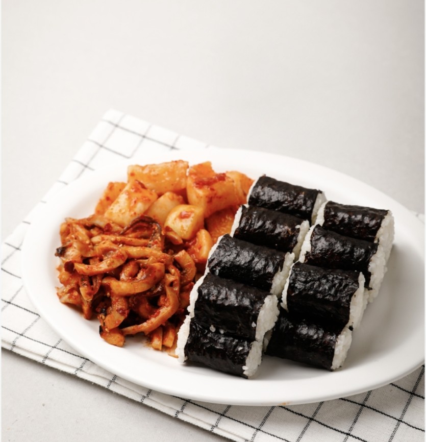충무김밥시켰습니다(0)