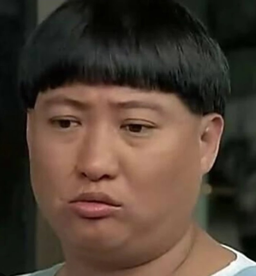 홍명보말고 홍금보가 감독하면 안되는거임?(0)