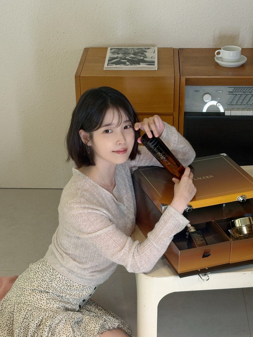아주 요망하게 화장품 파는 여자(0)