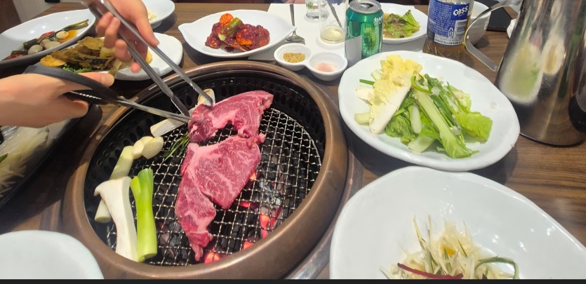 한우 맛있던데요?(0)