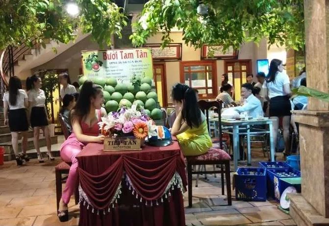 베트남에 니나노 식당 착석식당에 대해 아라보자(2)